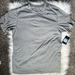 Mens nike dri-fit shirt NWT